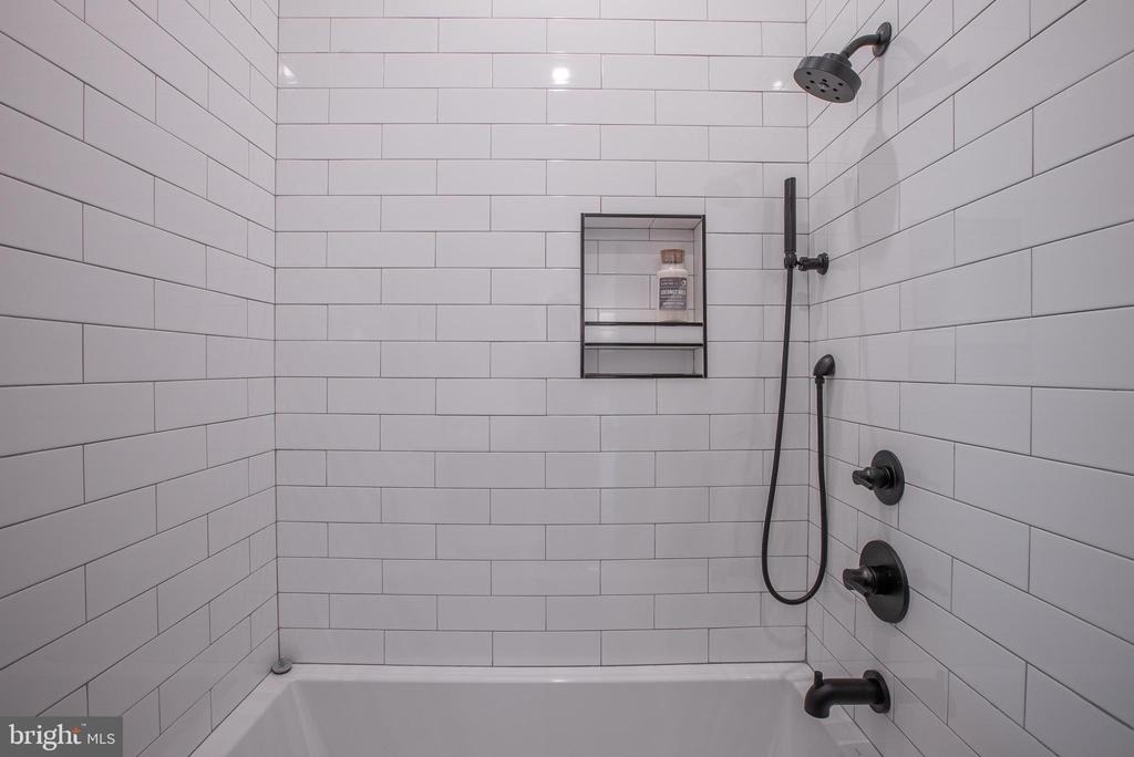 2940 W Thompson Street - Photo 7