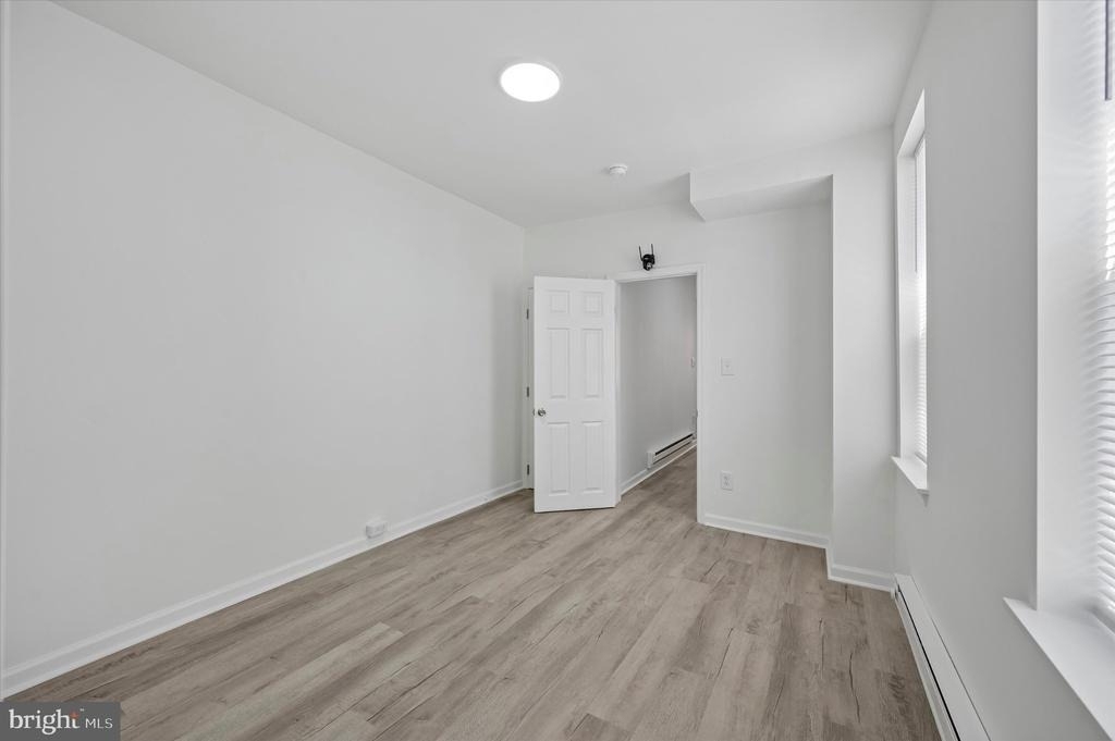 1216 W Firth Street - Photo 9