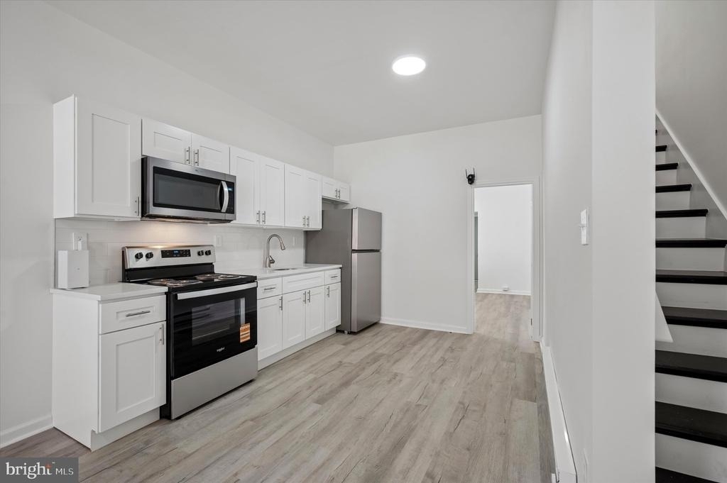 1216 W Firth Street - Photo 4