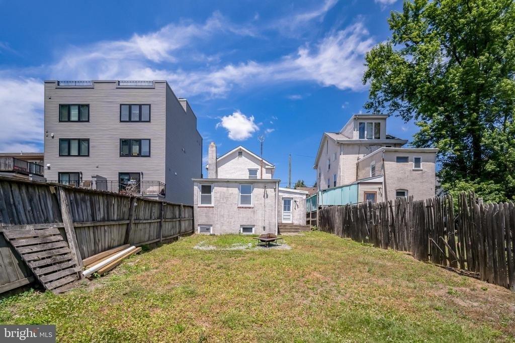 239 Lemonte Street - Photo 24