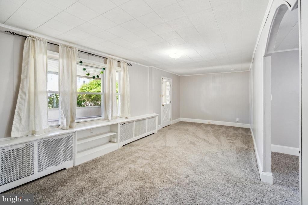 239 Lemonte Street - Photo 5