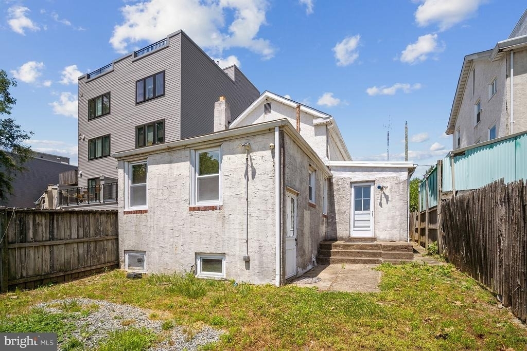 239 Lemonte Street - Photo 25
