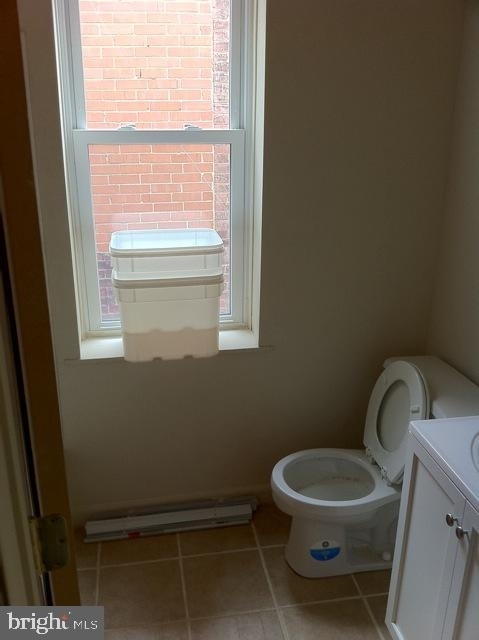 1438 Snyder Avenue - Photo 6
