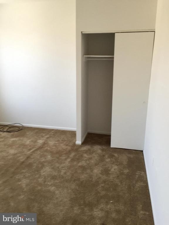1438 1438 Snyder Ave - Photo 3