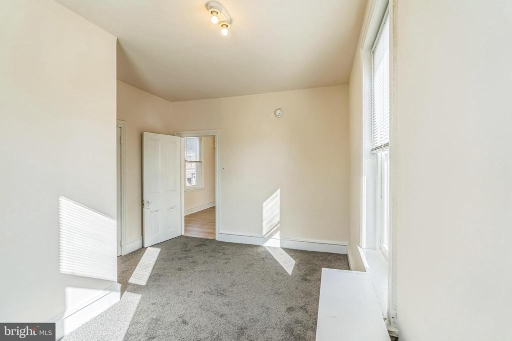 459 Martin Street - Photo 10