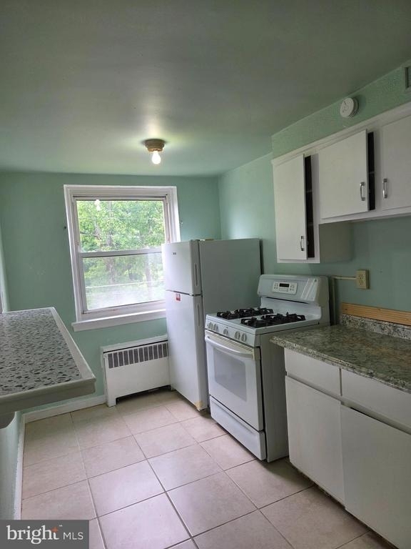 4053 Comly Street - Photo 2