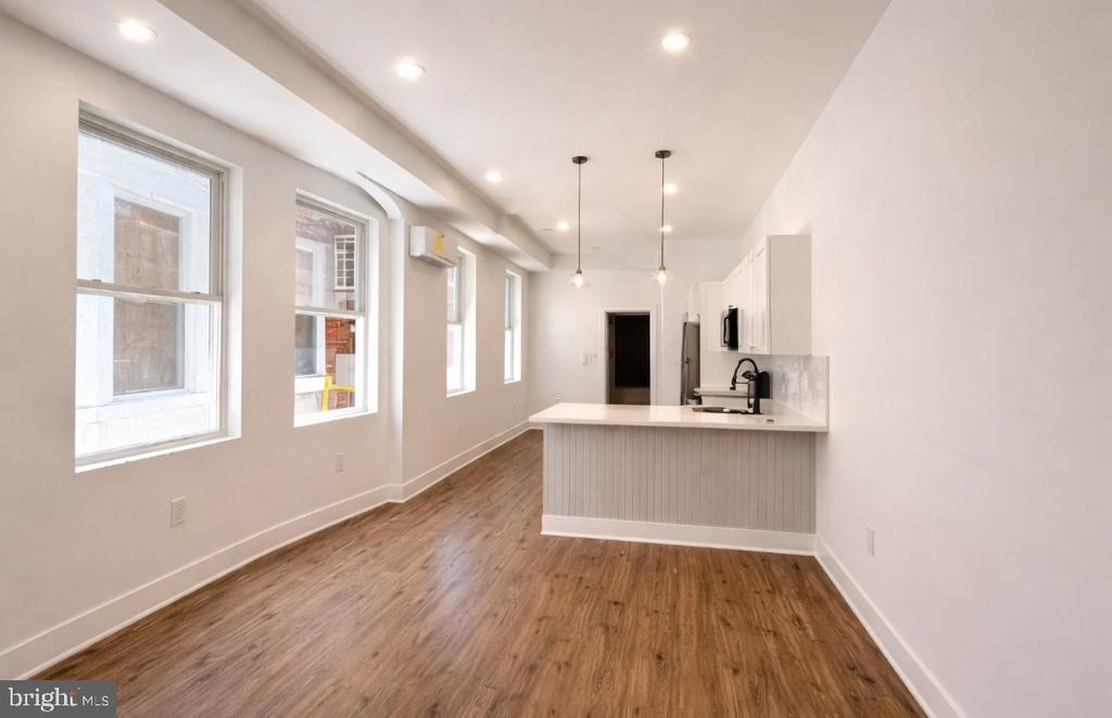 1240 W Allegheny Avenue - Photo 1
