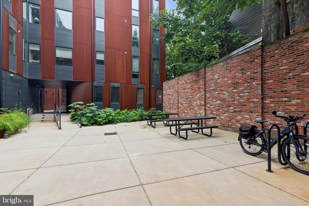 1416 Frankford Avenue - Photo 32