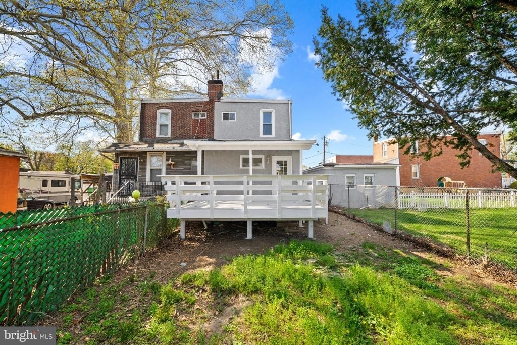 7608 Chelwynde Avenue - Photo 25