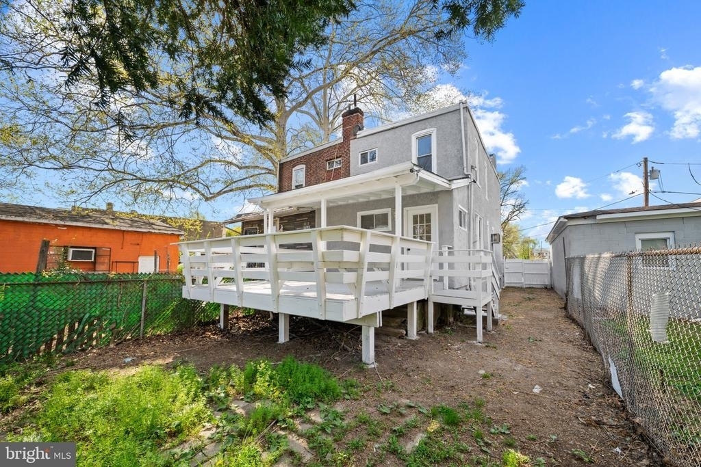 7608 Chelwynde Avenue - Photo 24
