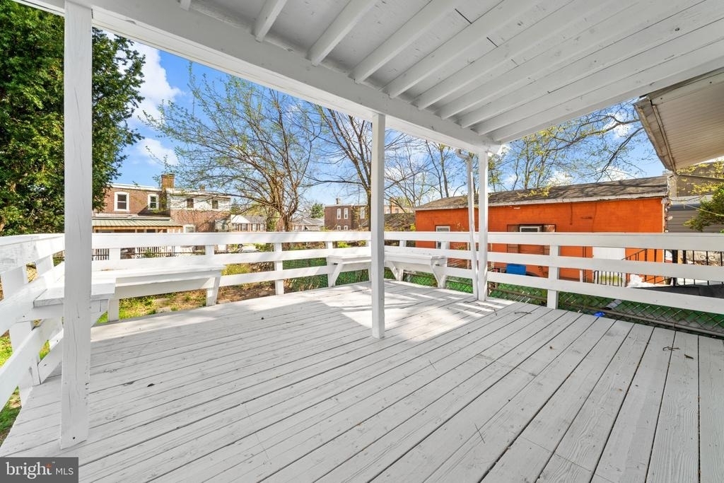 7608 Chelwynde Avenue - Photo 22
