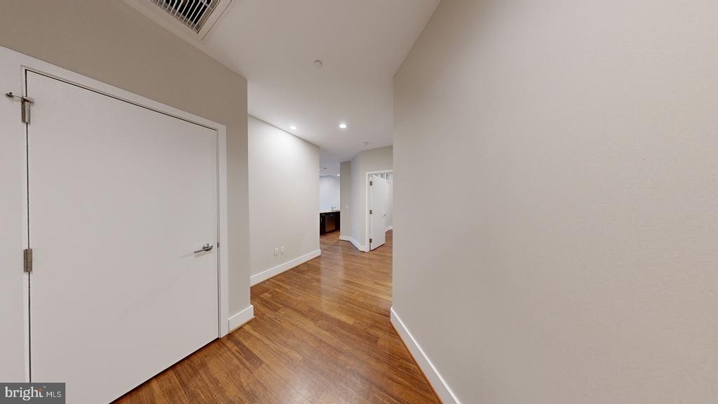 521 S Broad Street - Photo 16
