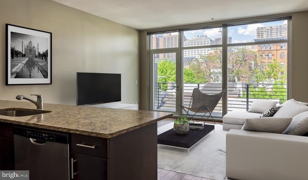 521 S Broad Street - Photo 4