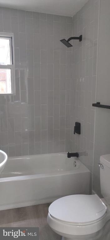 2324 Watkins Street - Photo 7