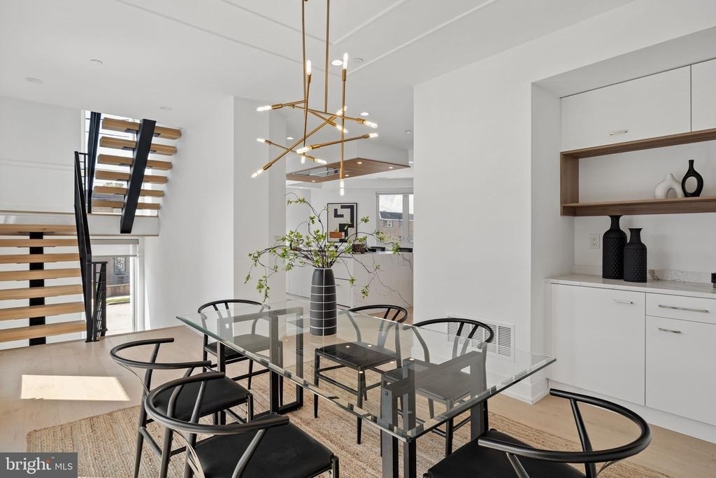527 Brown Street - Photo 16