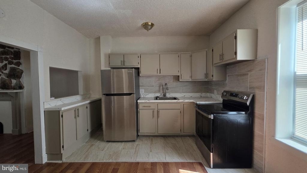 149 N Dearborn Street - Photo 7