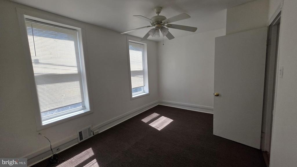 149 N Dearborn Street - Photo 13