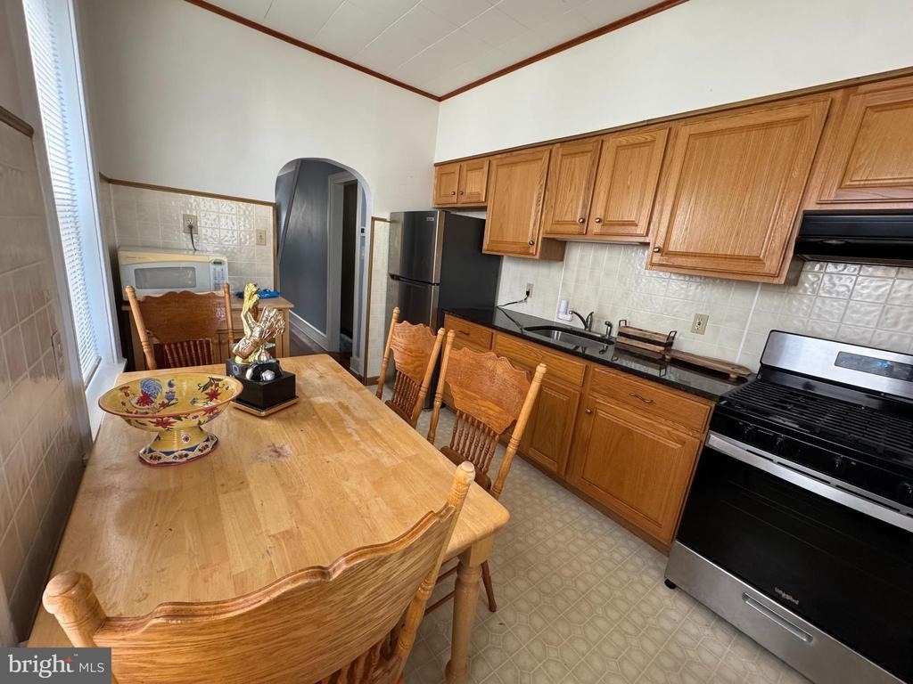 6758 Hegerman Street - Photo 7