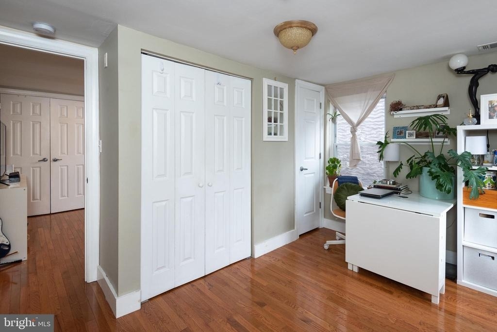 2165 E Susquehanna Avenue - Photo 34
