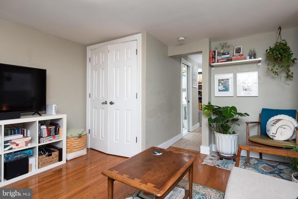 2165 E Susquehanna Avenue - Photo 28