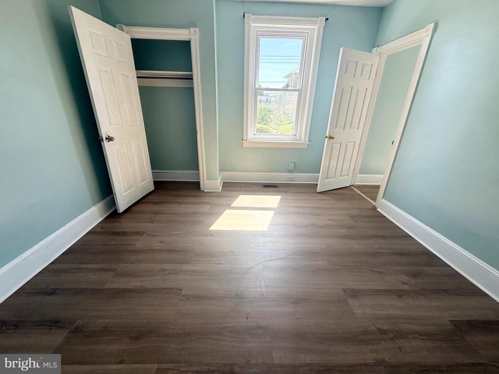 1201 Arch Street - Photo 10