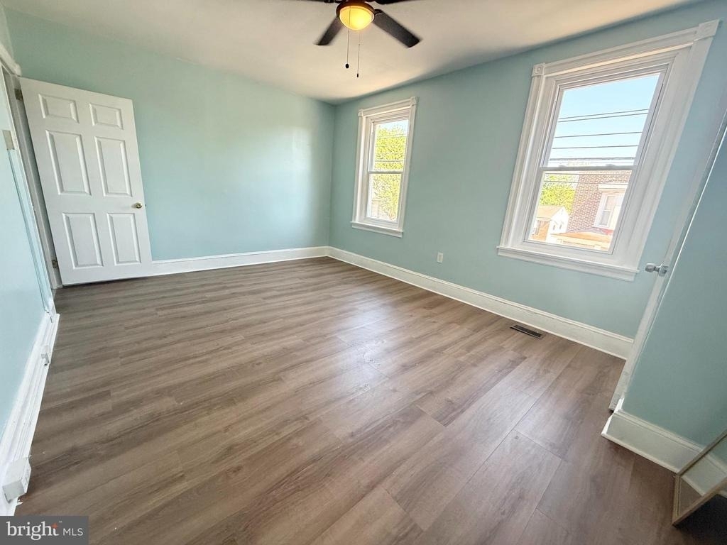 1201 Arch Street - Photo 8