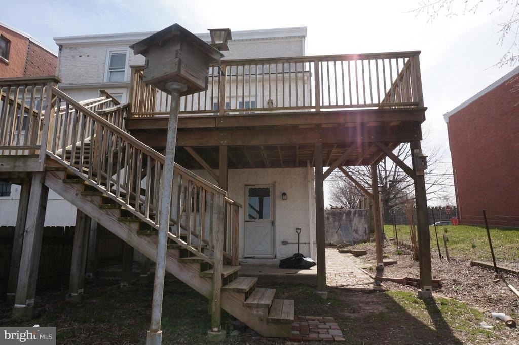 535 Sandy Street - Photo 17