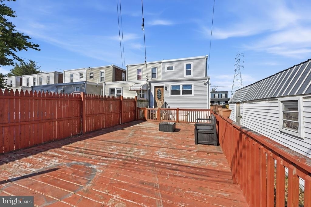1015 Mcclenahan Terrace - Photo 23