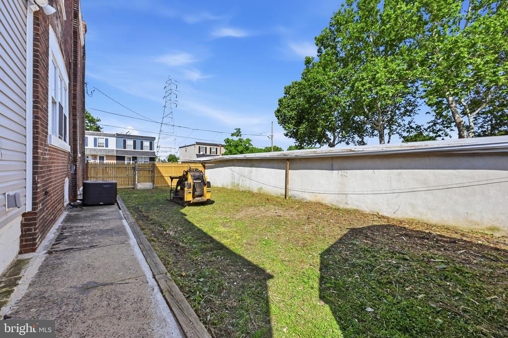 1015 Mcclenahan Terrace - Photo 24