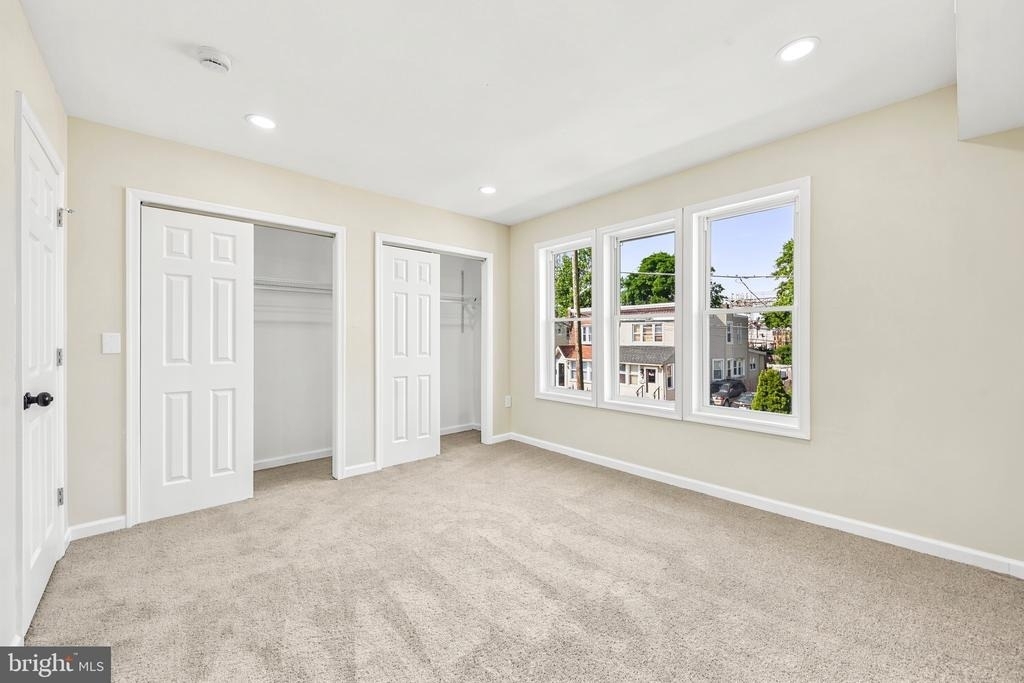 1015 Mcclenahan Terrace - Photo 13