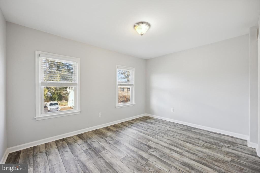 113 S Worthington Street - Photo 6