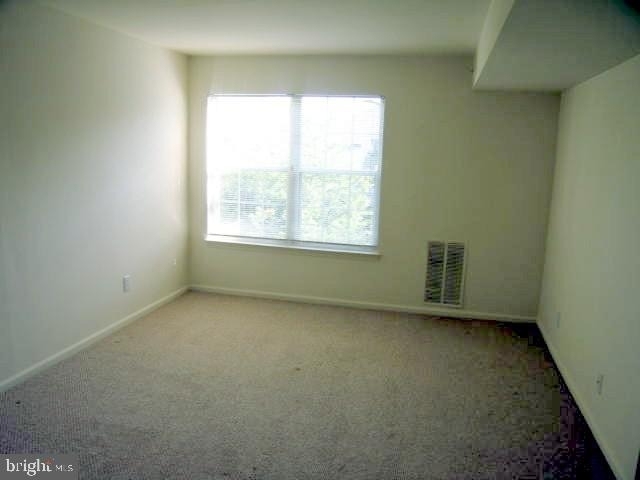 18010 Beacon Hill Drive - Photo 9