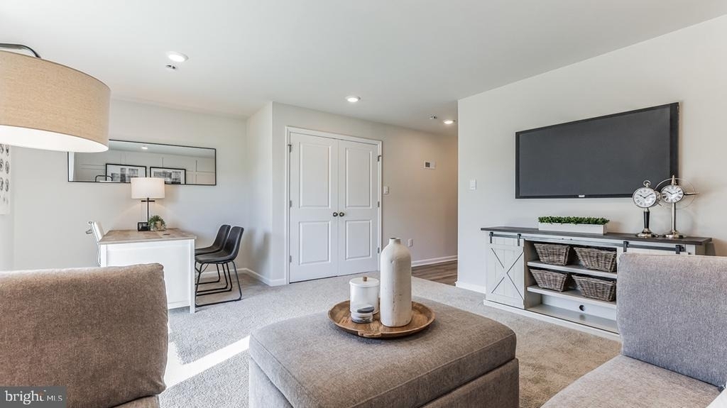 278 Macoun Way - Photo 1