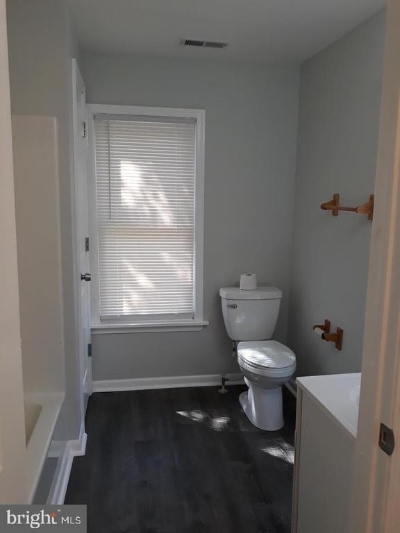 2228 Kennedy Street - Photo 5