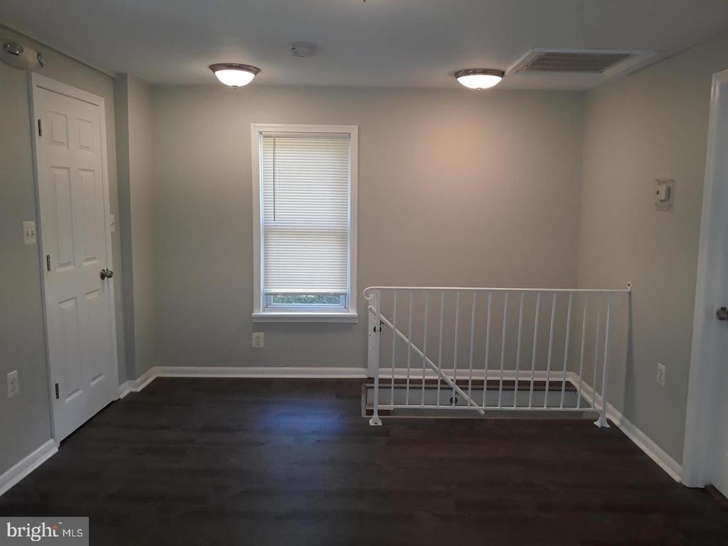 2228 Kennedy Street - Photo 1