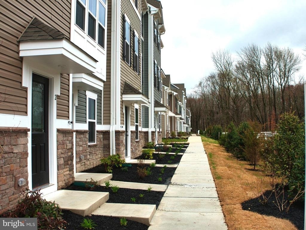 2 Sidney Lane - Photo 0