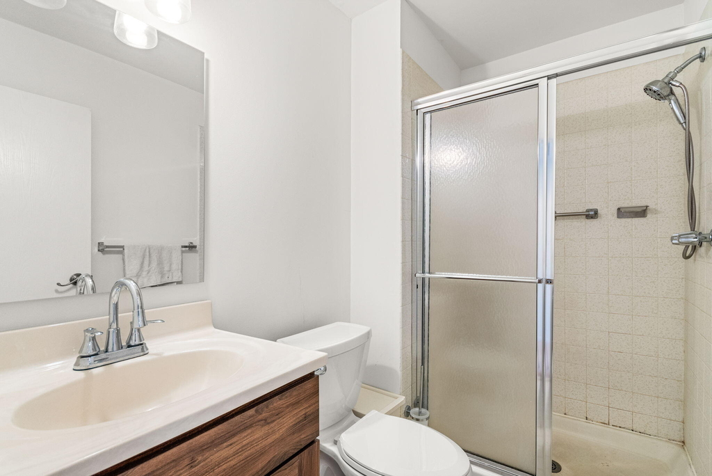 730 Cliffs Drive - Photo 22