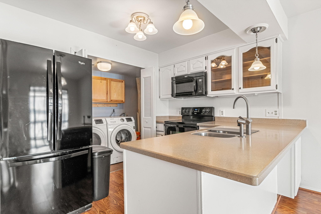 730 Cliffs Drive - Photo 13