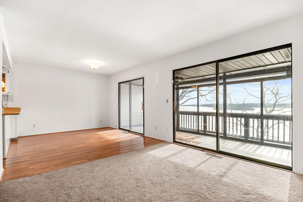 730 Cliffs Drive - Photo 7