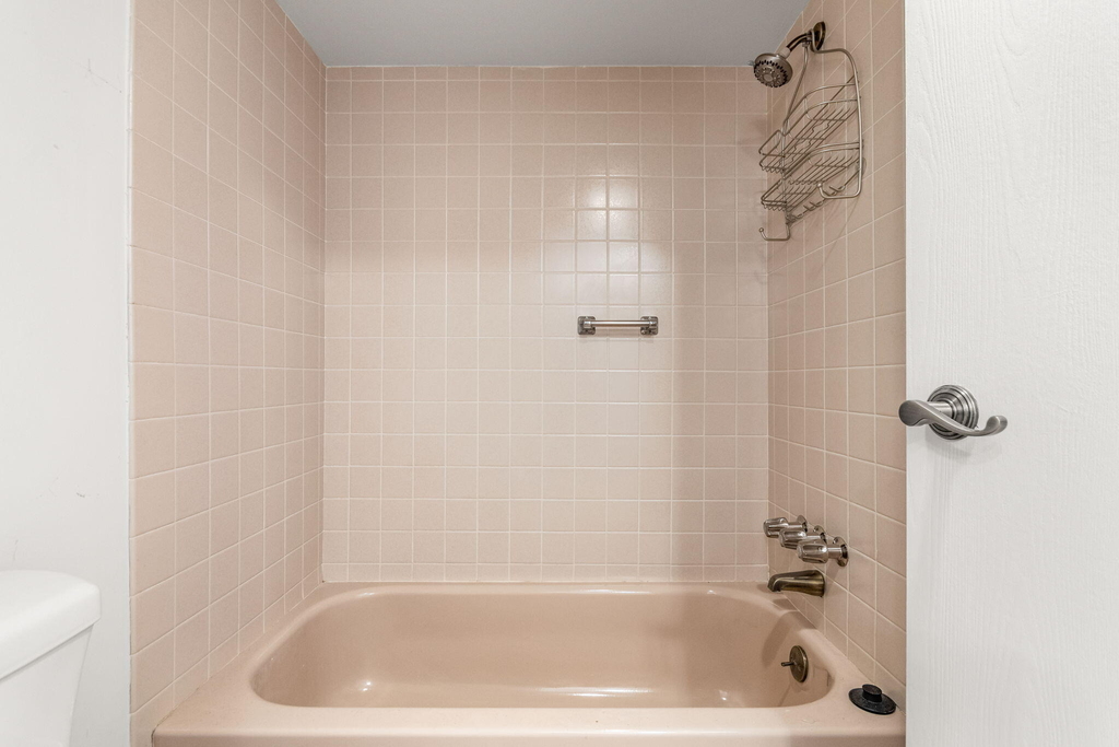 730 Cliffs Drive - Photo 19