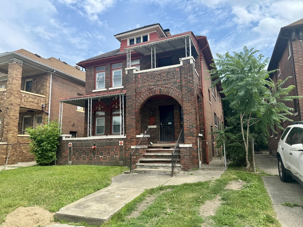 2681 Pasadena Street - Photo 0