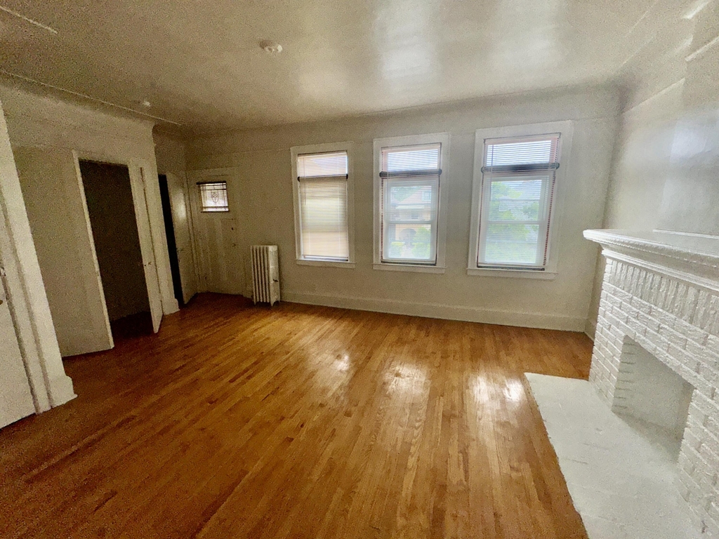 2681 Pasadena Street - Photo 2