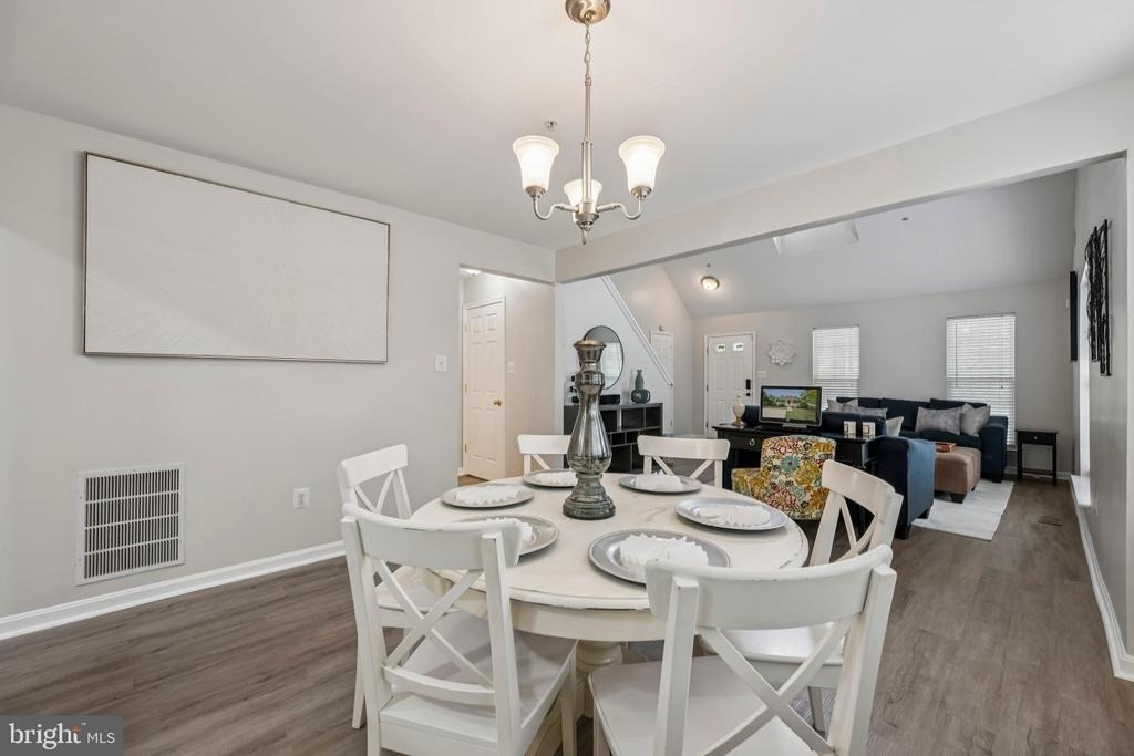 3709 38th Avenue - Photo 3