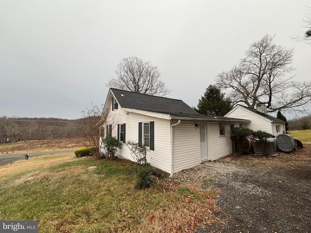 12309 Gallahan Road - Photo 14