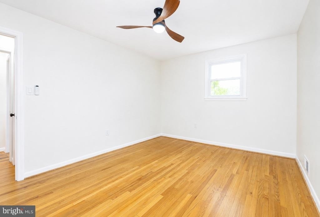 12907 Marcia Place - Photo 15