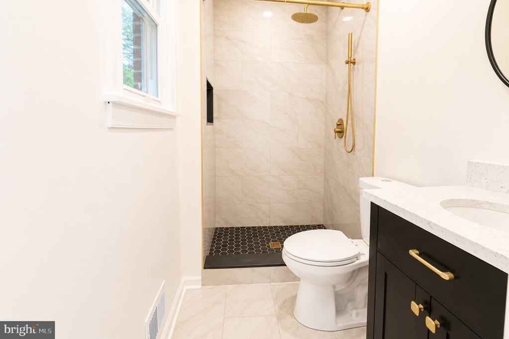 12907 Marcia Place - Photo 13