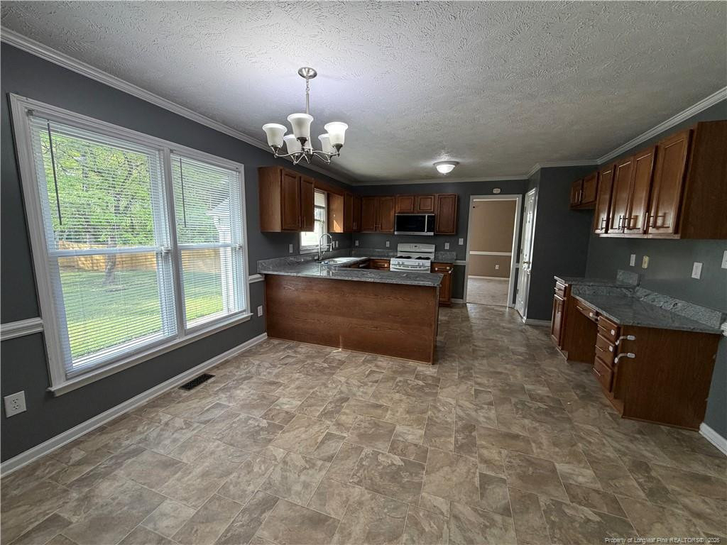 637 Spy Glass Drive - Photo 3