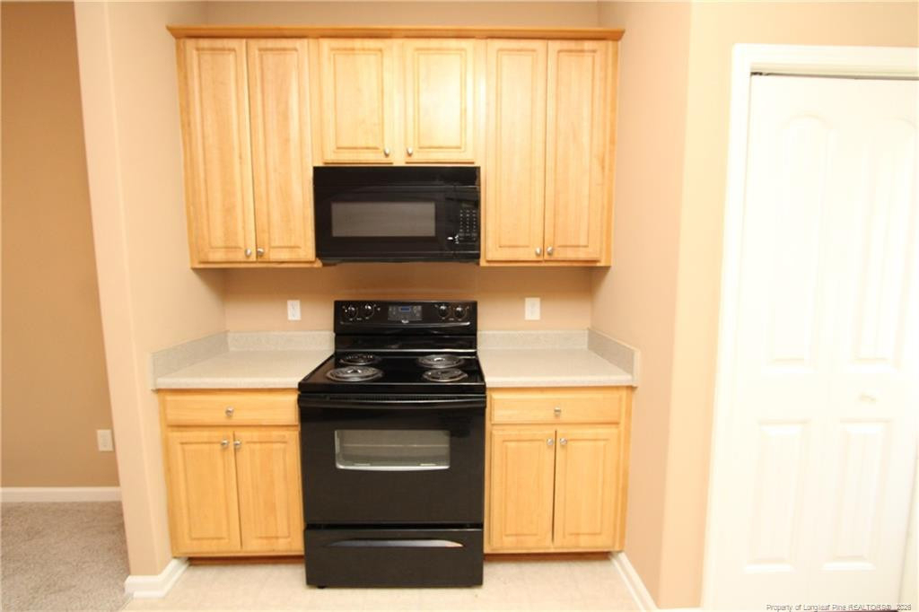 3921 Volkswalk Place - Photo 8
