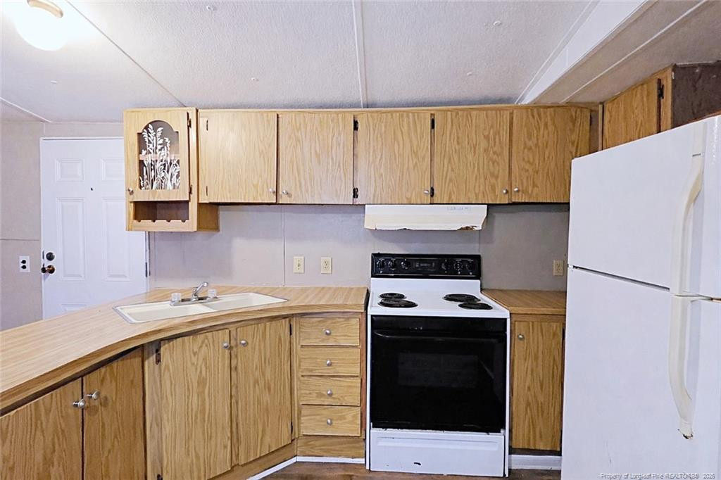 826 Rembrandt Drive - Photo 9