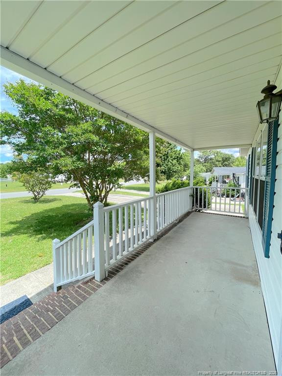 424 Washington Lane - Photo 4